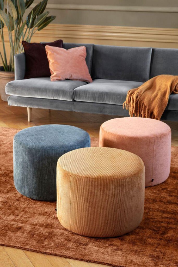 Ottoman and pouffe 8 Velvet Pouf Set